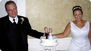 11 Fun & Unique Wedding Cake Ideas